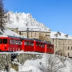 Hotel La Chaumiere Mountain