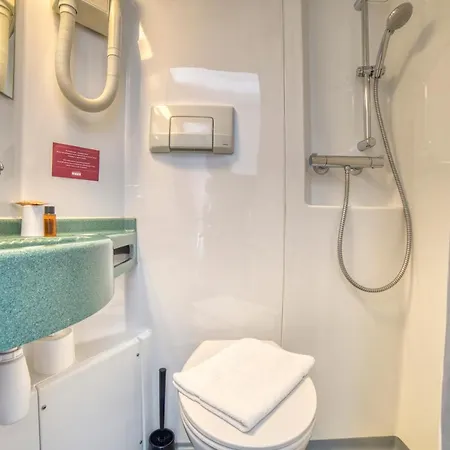 La Chaumiere Mountain Hotell 2*