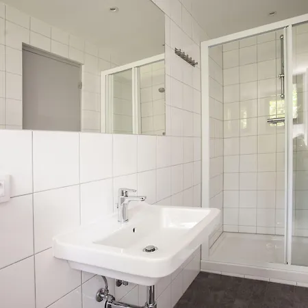 Hotel La Chaumiere Mountain 2*