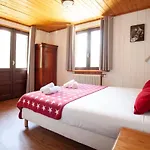 Готель La Chaumiere Mountain 2*