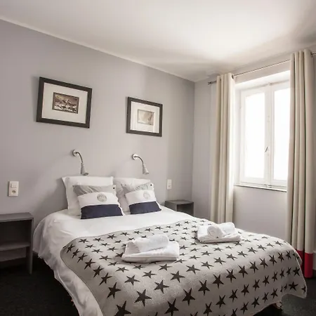 La Chaumiere Mountain