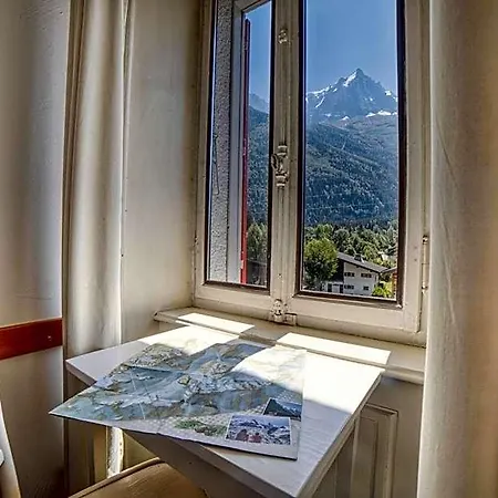 La Chaumiere Mountain Hotel 2*