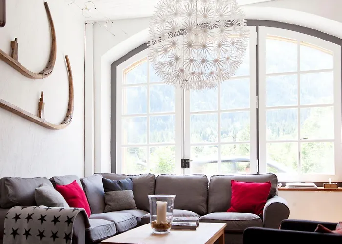 La Chaumiere Mountain Hotel