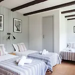 Ξενοδοχείο La Chaumiere Mountain 2*